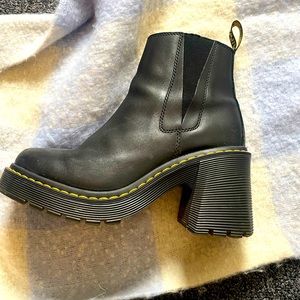 DOC MARTEN SPENCE PLATFORM ANKLE BOOT!!!